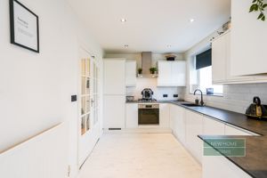 Photo 16- click for photo gallery